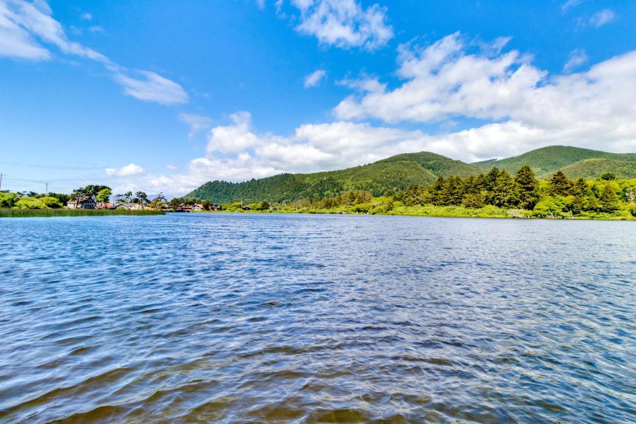 ​Rock Creek Inn Vacation Condos ร็อคอเวย์บีช ภายนอก รูปภาพ